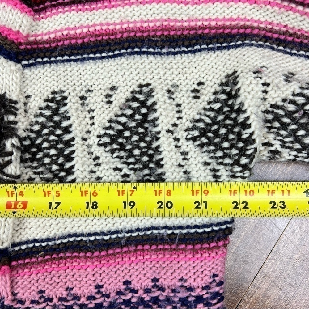 American Eagle Colorful Vibrant Fringe Cardigan Graphic size Medium Western Rare - Picture 7 of 11